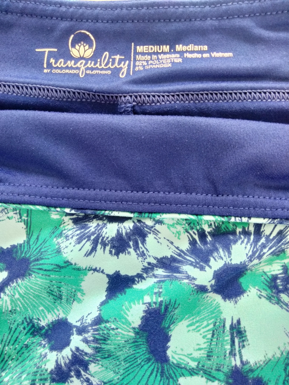 Two Size Medium Golf Skirts 1 Attyre 1 Tranquility Diamond-Print Skort - Picture 6 of 6